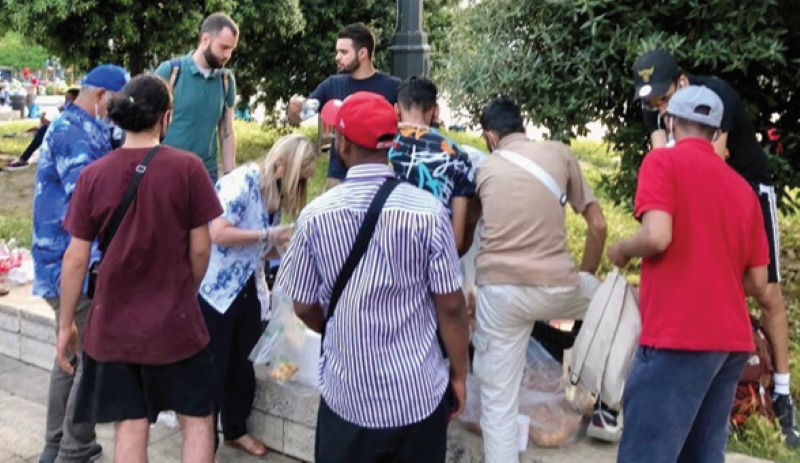 7B Foto Milaan - missionair werker immigranten en vluchtelingen.png